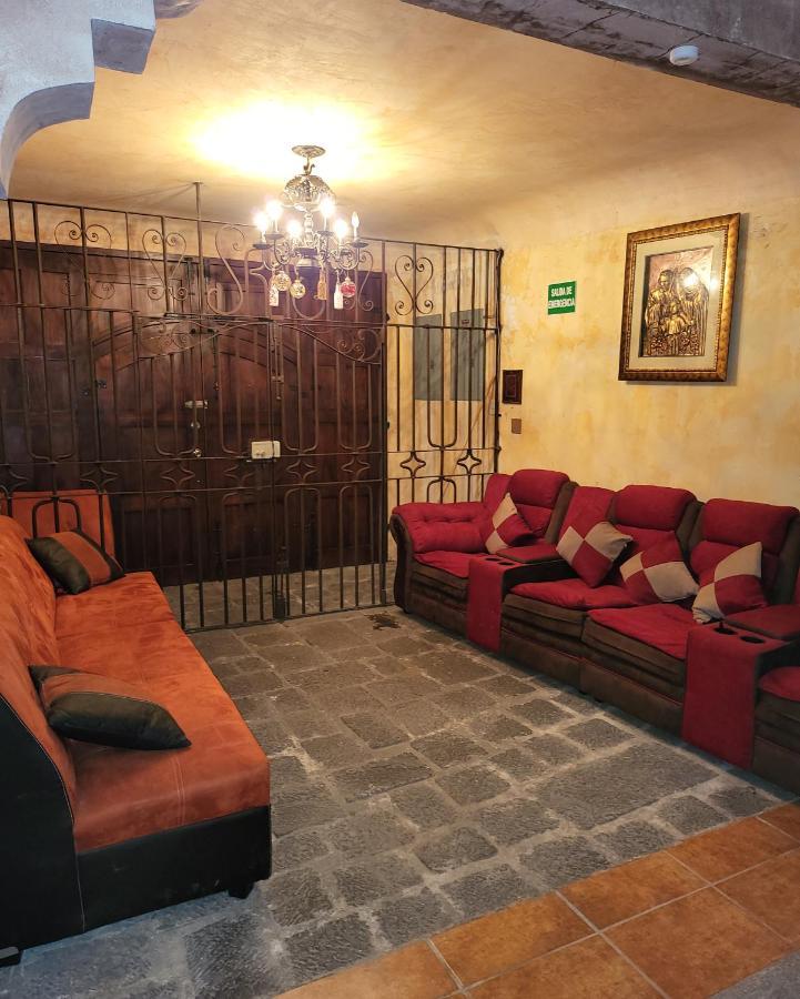 Hotel Y Restaurante Innsbruck Antigua Kültér fotó